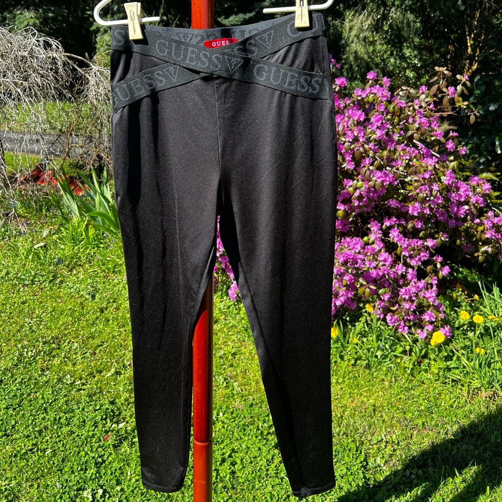 Black Guess Leggings Size Medium